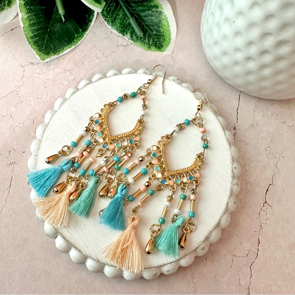 2/$30🌵 Pastel Bead Geo Boho Tassel Fringe Dangle Gold Tone Earrings Beachy NEW